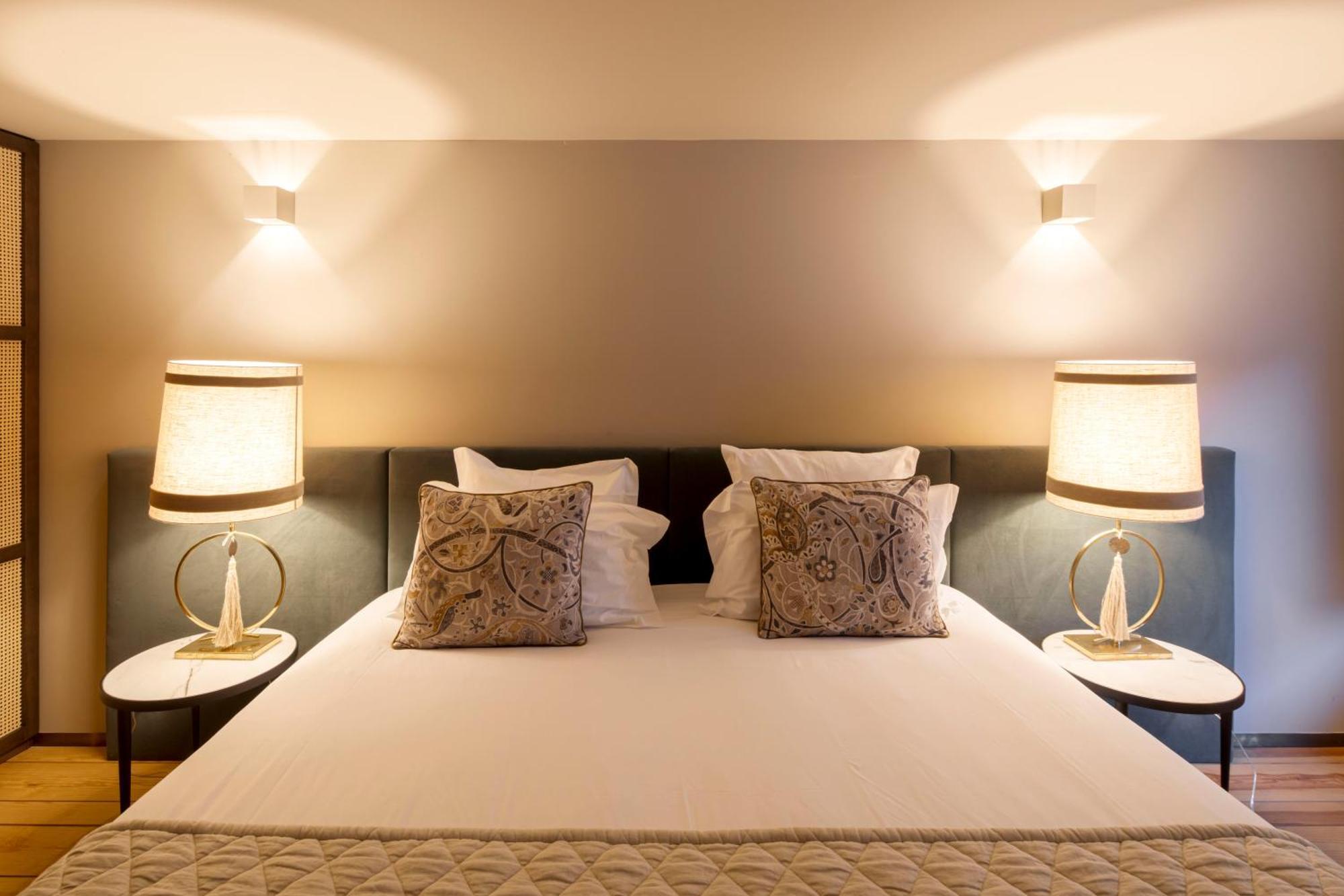 Condes De Azevedo Palace Apartments ปอร์โต ภายนอก รูปภาพ